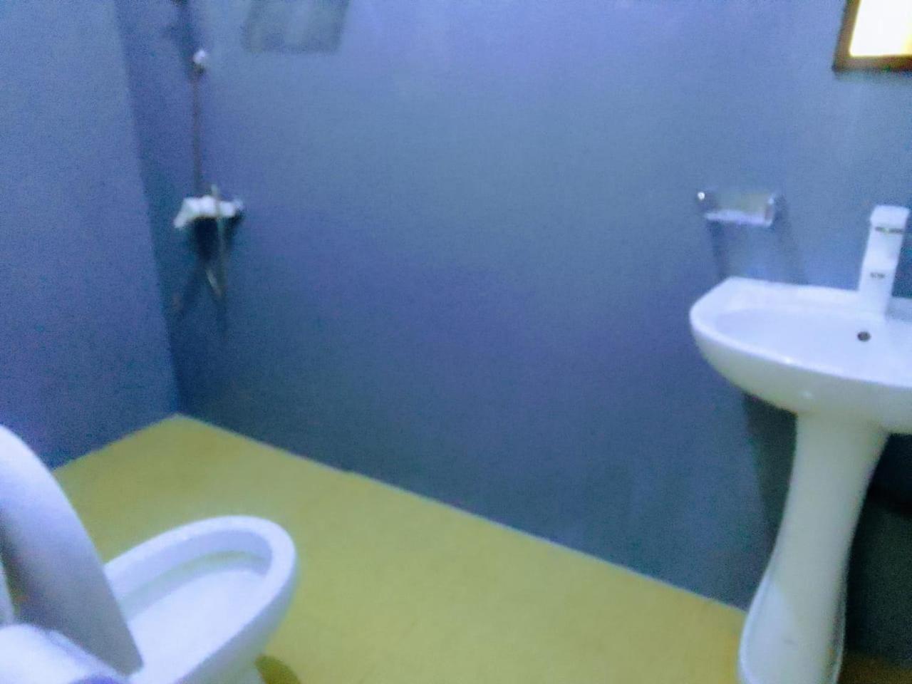 New Red Rose Ella Apartment Ngoại thất bức ảnh
